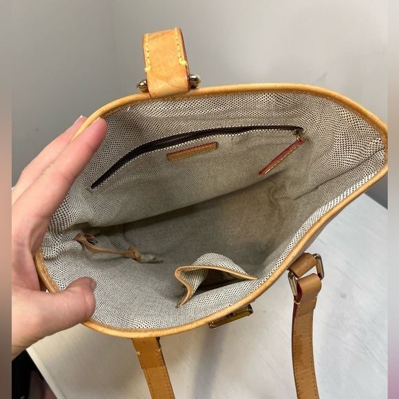 Dooney & Bourke Pink Classic Signature Monogram North South Bucket Bag - Picture 8 of 14